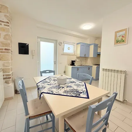 N308 - Numana, Comodo Trilocale In Centro Appartamento Numana