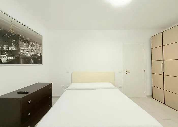 N308 - Numana, Comodo Trilocale In Centro Appartamento *