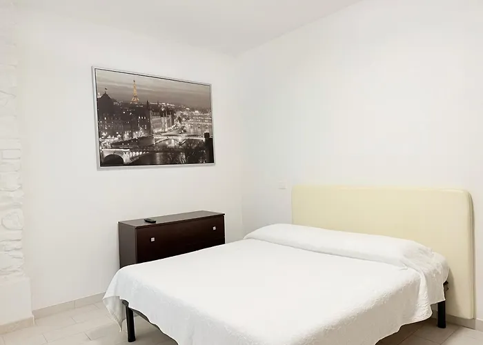 N308 - Numana, Comodo Trilocale In Centro Appartamento *