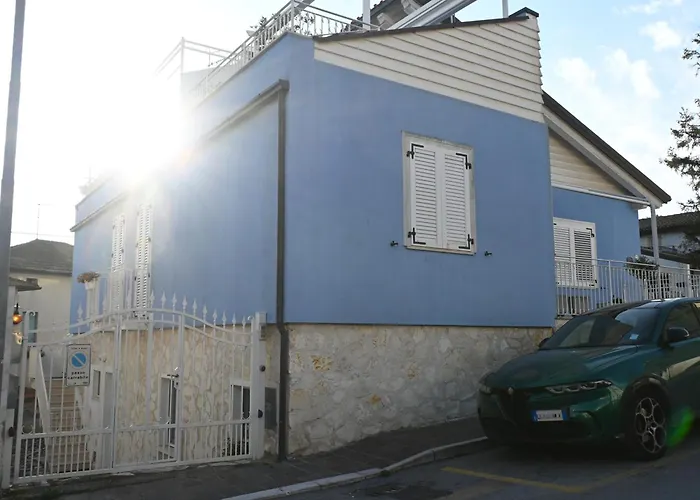 N308 - Numana, Comodo Trilocale In Centro Appartamento Numana