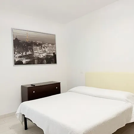 Casamare - Numana, Comodo Trilocale In Centro Apartamento *